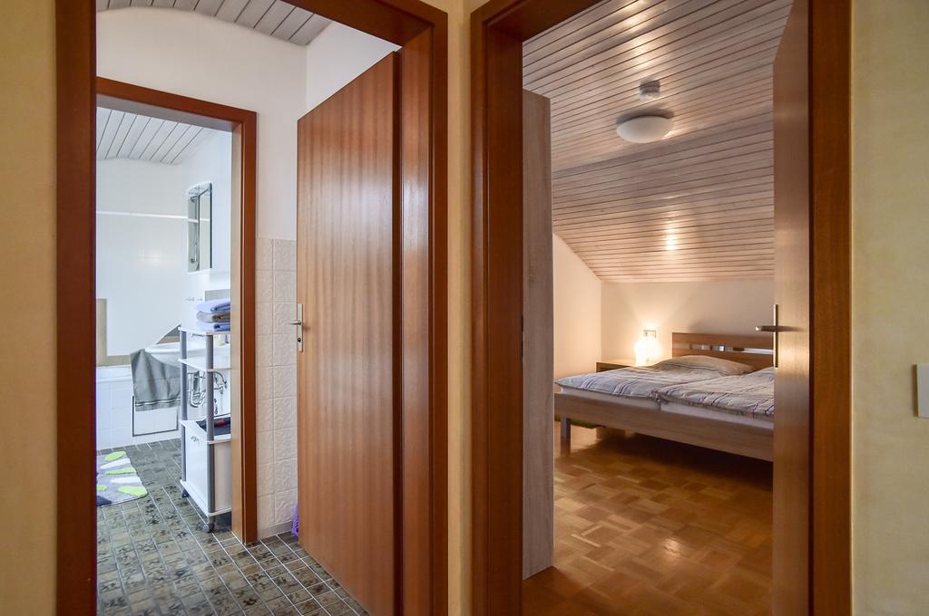 Appartement/Ferienwohnung Metzingen  Exteriör bild