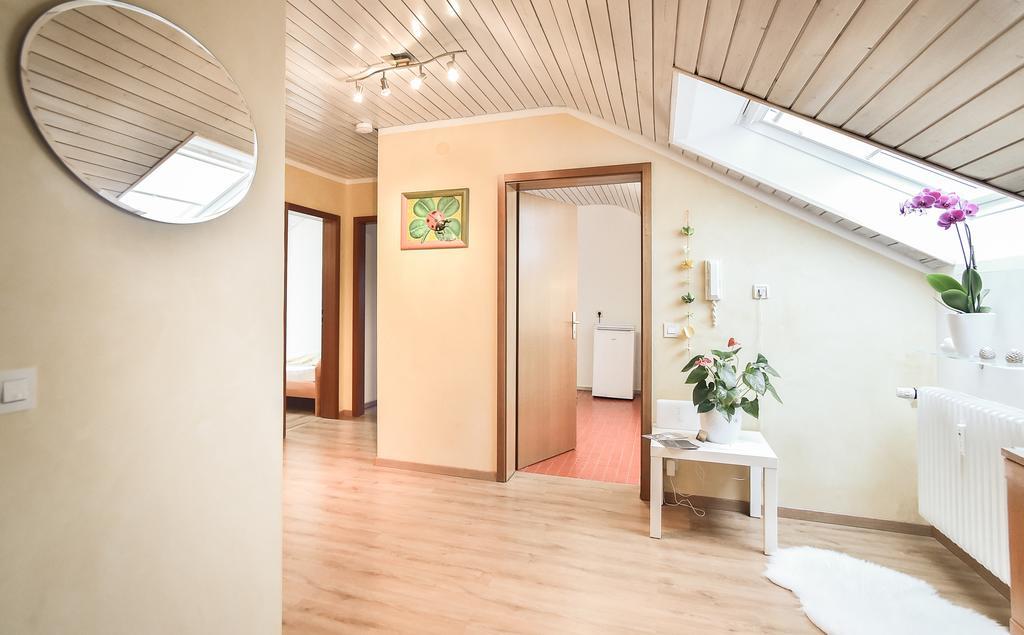 Appartement/Ferienwohnung Metzingen  Exteriör bild